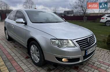 Седан Volkswagen Passat 2005 в 