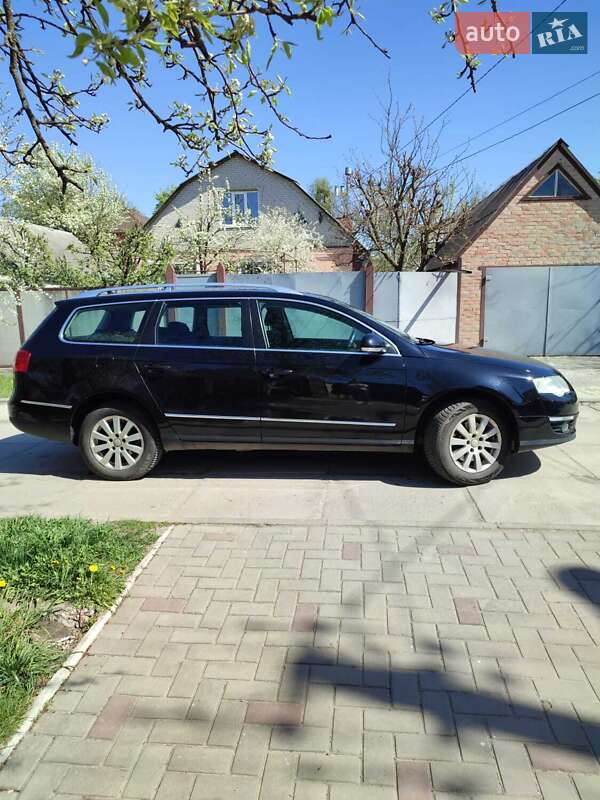 Універсал Volkswagen Passat 2007 в Сумах