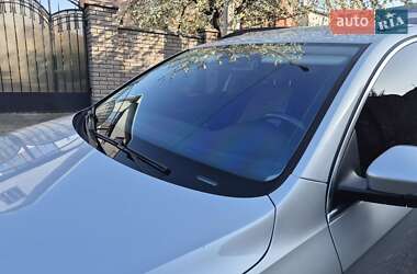 Универсал Volkswagen Passat 2012 в 