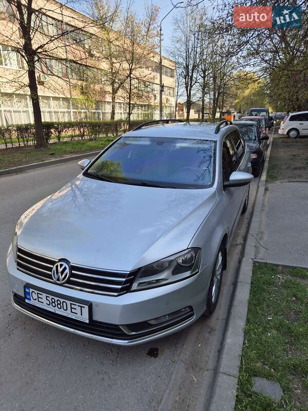 Универсал Volkswagen Passat 2012 в 
