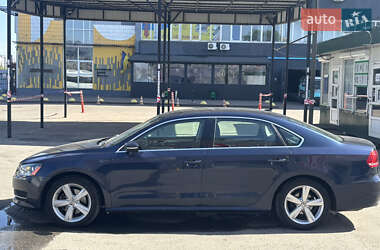Седан Volkswagen Passat 2011 в 