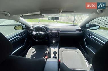 Седан Volkswagen Passat 2016 в 