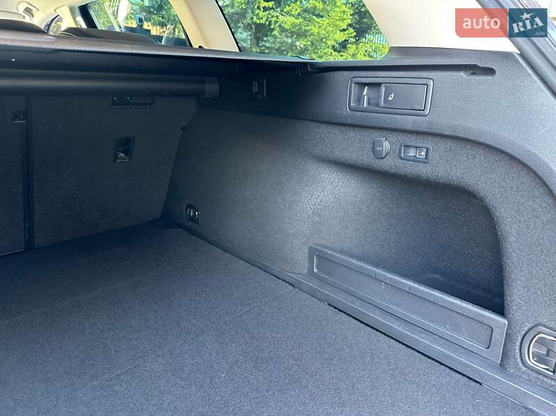 Универсал Volkswagen Passat 2018 в Львове