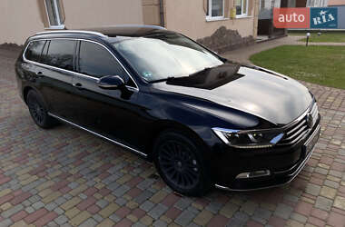 Універсал Volkswagen Passat 2015 в Львові