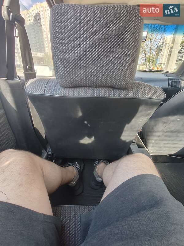 Седан Volkswagen Passat 1991 в Броварах