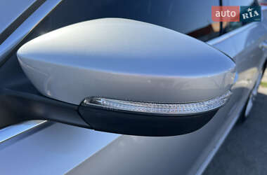 Седан Volkswagen Passat 2014 в 