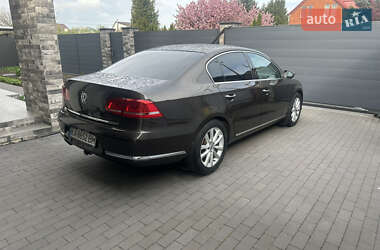 Седан Volkswagen Passat 2012 в 