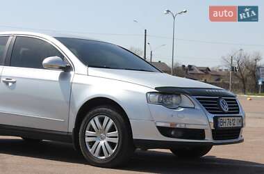 Седан Volkswagen Passat 2006 в 