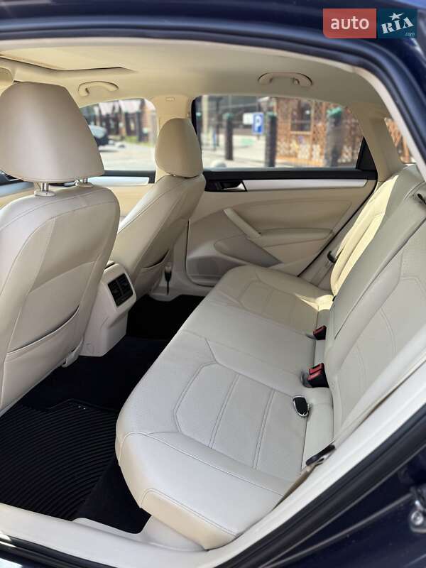 Седан Volkswagen Passat 2013 в Вознесенске