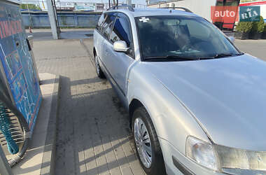 Универсал Volkswagen Passat 1999 в 