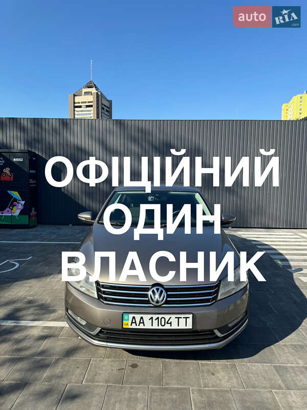 Седан Volkswagen Passat 2011 в Киеве фото Седан Volkswagen Passat 2011 в Киеве