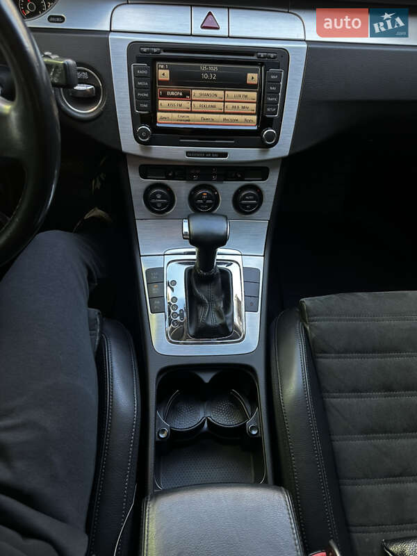 Универсал Volkswagen Passat 2009 в Днепре