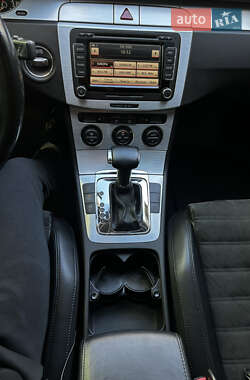 Универсал Volkswagen Passat 2009 в 