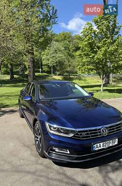 Седан Volkswagen Passat 2019 в 