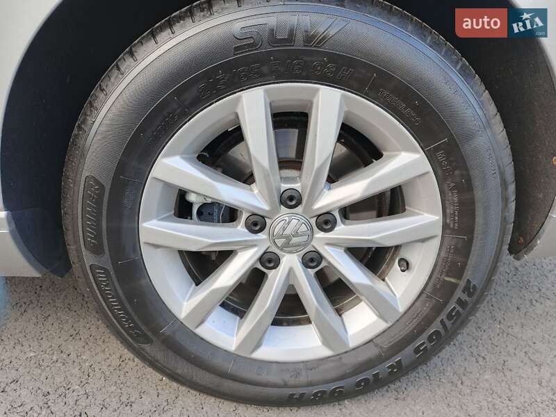 Універсал Volkswagen Passat 2015 в Чернігові