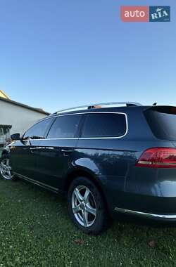 Универсал Volkswagen Passat 2012 в 