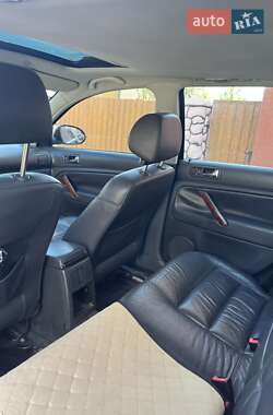 Универсал Volkswagen Passat 2004 в 