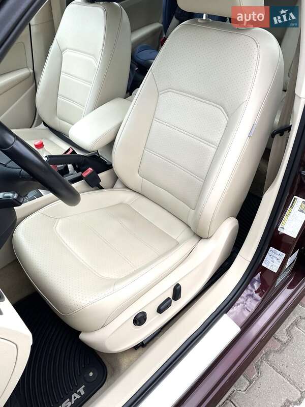 Седан Volkswagen Passat 2013 в Одессе