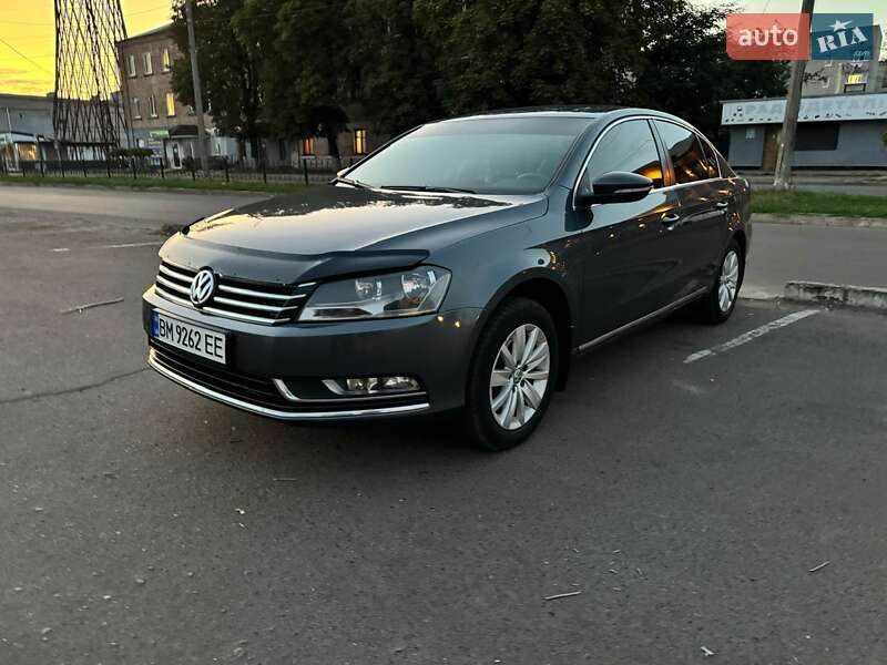 Volkswagen Passat 2012 Volkswagen Passat 2012