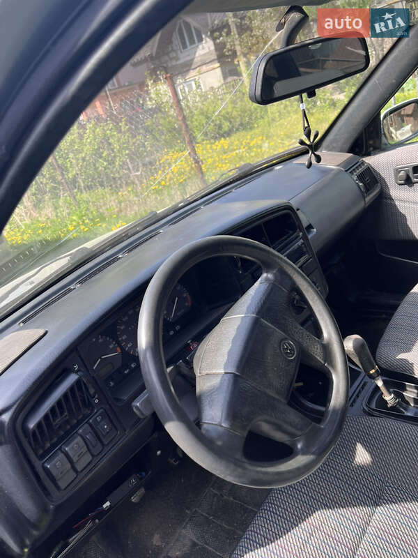 Универсал Volkswagen Passat 1991 в Ивано-Франковске фото 6 Универсал Volkswagen Passat 1991 в Ивано-Франковске