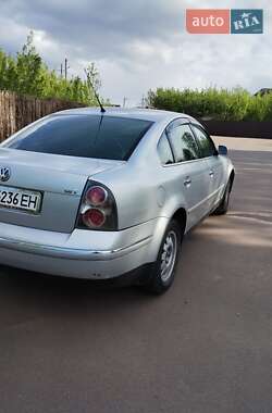 Седан Volkswagen Passat 2002 в 