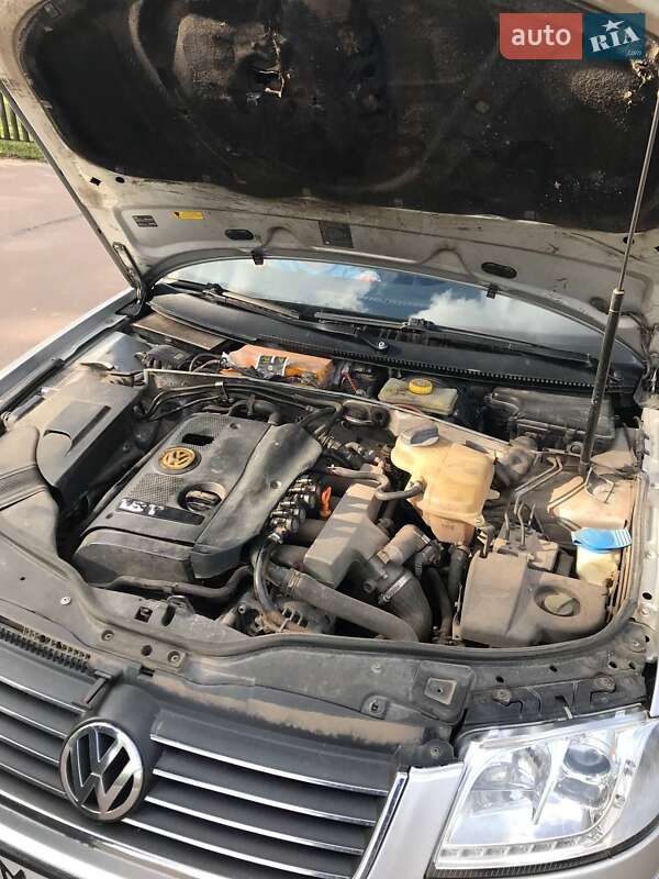 Седан Volkswagen Passat 2002 в Сумах