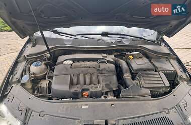 Седан Volkswagen Passat 2005 в 