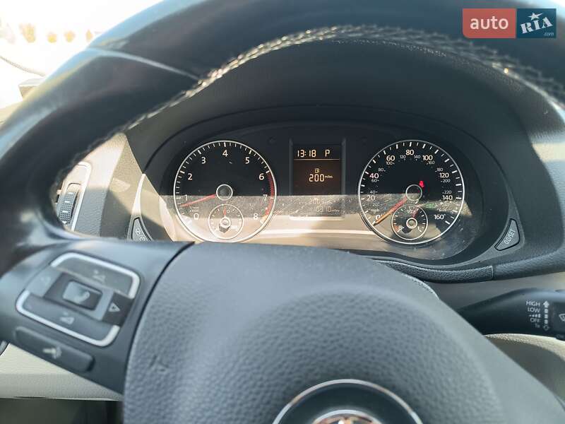 Седан Volkswagen Passat 2014 в Черкасах