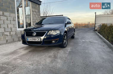 Седан Volkswagen Passat 2008 в Новоархангельске