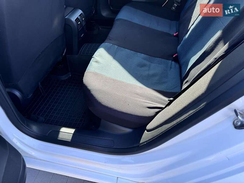 Универсал Volkswagen Passat 2012 в Виннице