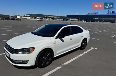 Седан Volkswagen Passat 2015 в 
