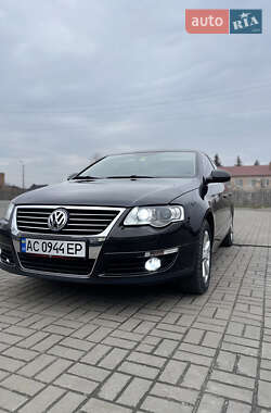 Седан Volkswagen Passat 2008 в Луцке