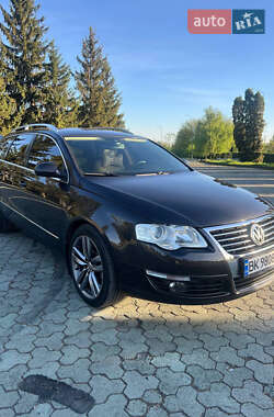 Универсал Volkswagen Passat 2008 в Дубно