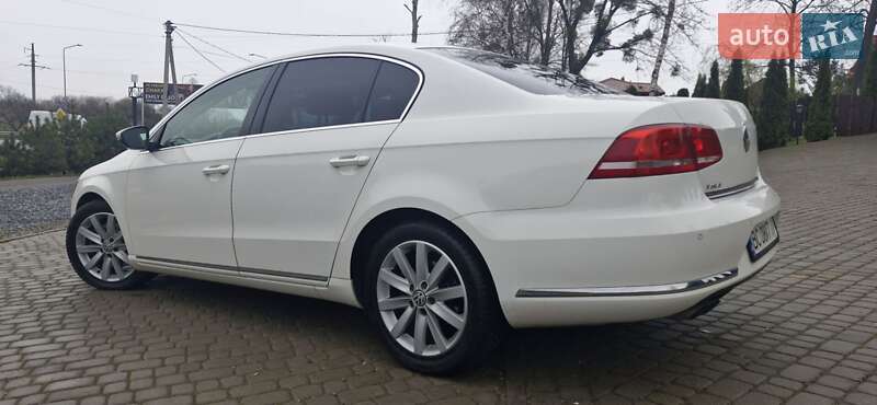 Седан Volkswagen Passat 2012 в Львове фото 7 Седан Volkswagen Passat 2012 в Львове