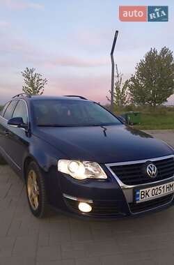 Універсал Volkswagen Passat 2006 в 