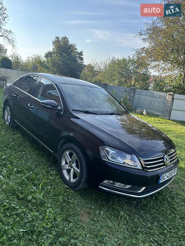 Седан Volkswagen Passat 2011 в Трускавце