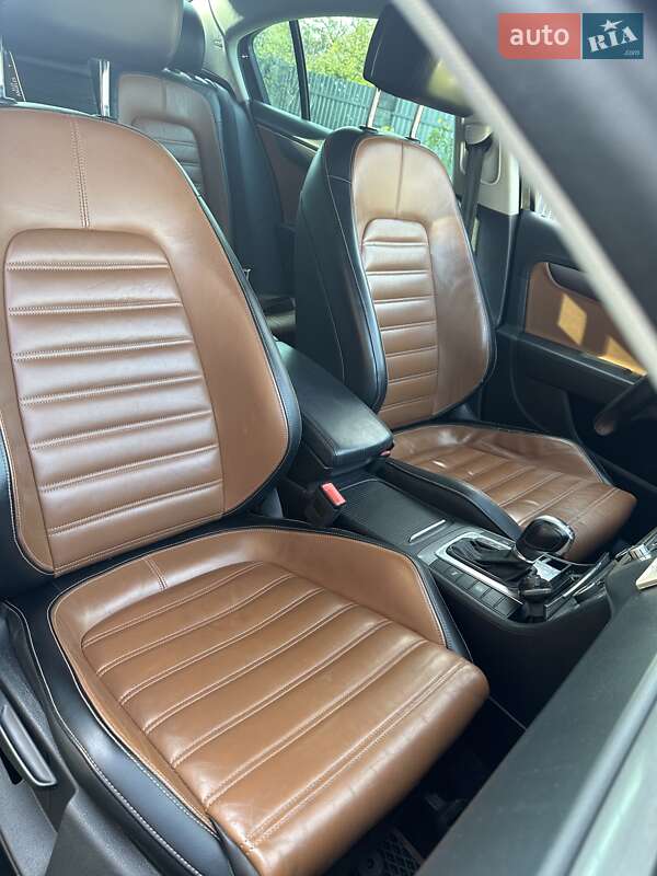 Седан Volkswagen Passat 2011 в Трускавце