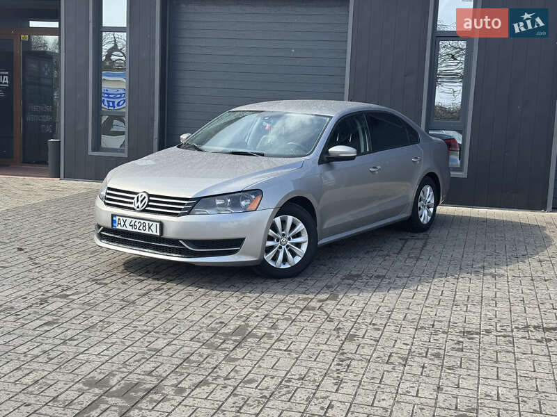 Седан Volkswagen Passat 2013 в 
