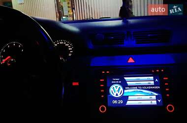Універсал Volkswagen Passat 2008 в 