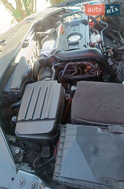 Універсал Volkswagen Passat 2008 в 