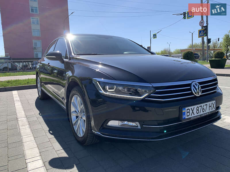Седан Volkswagen Passat 2017 в Хмельницькому