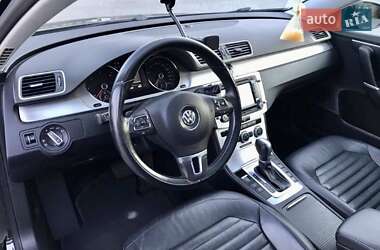 Универсал Volkswagen Passat 2014 в 