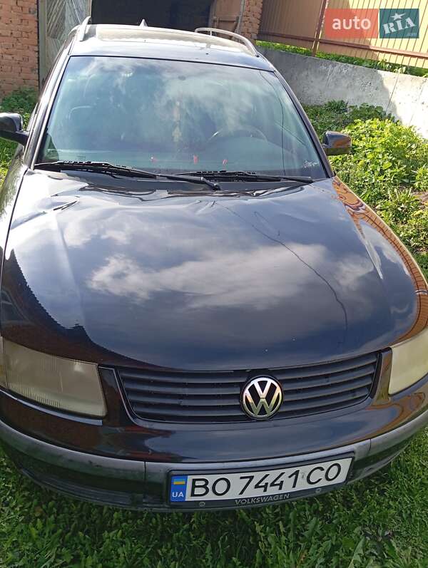 Універсал Volkswagen Passat 1997 в Теребовлі