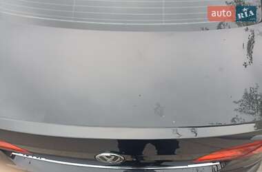 Седан Volkswagen Passat 2012 в 