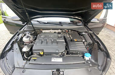 Универсал Volkswagen Passat 2014 в 