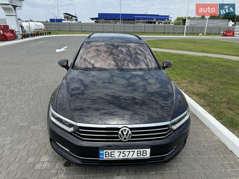 Універсал Volkswagen Passat 2015 в Миколаєві