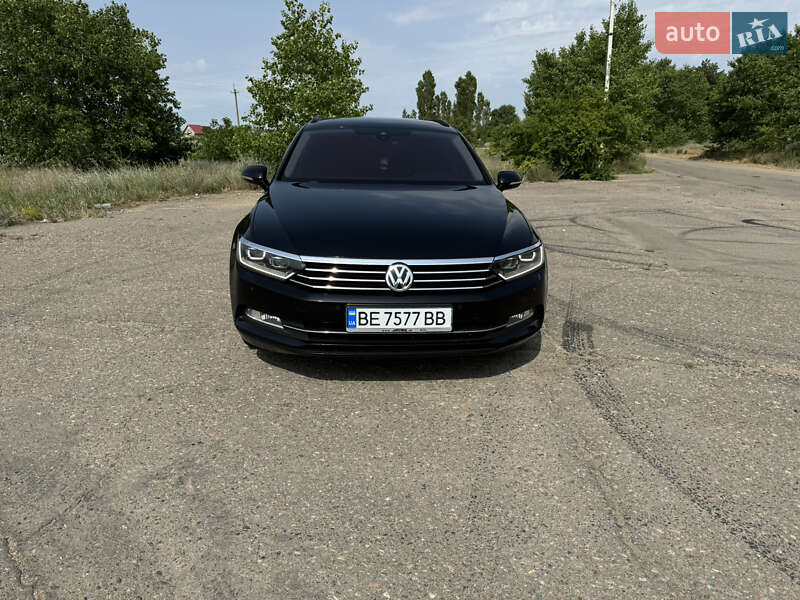 Універсал Volkswagen Passat 2015 в Миколаєві