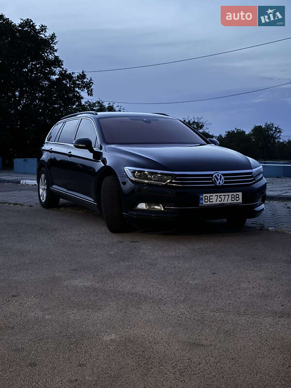 Універсал Volkswagen Passat 2015 в Миколаєві