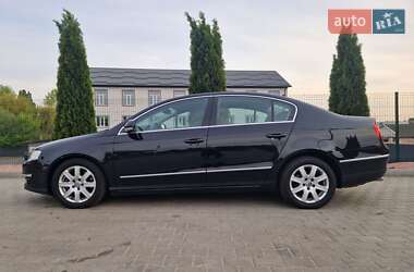 Седан Volkswagen Passat 2009 в 