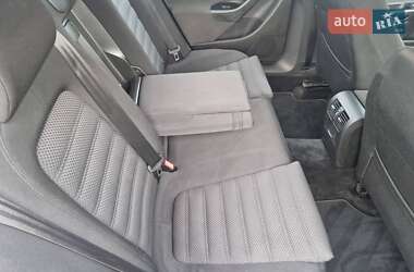 Седан Volkswagen Passat 2009 в 